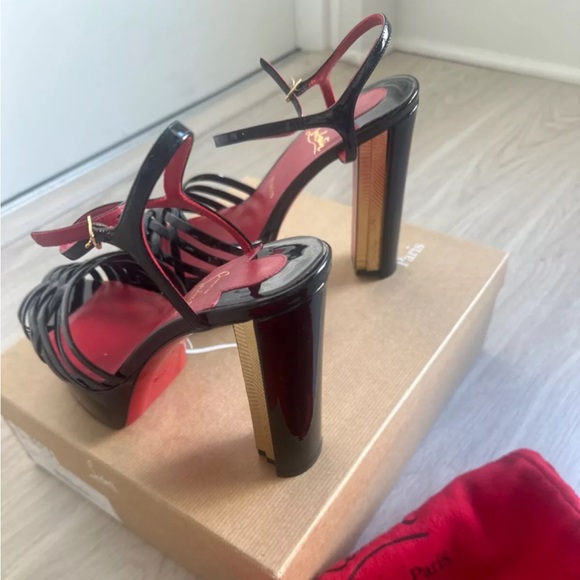 Louboutin- Coluna Girl 130mm Platform Sandals - Picture 8 of 16